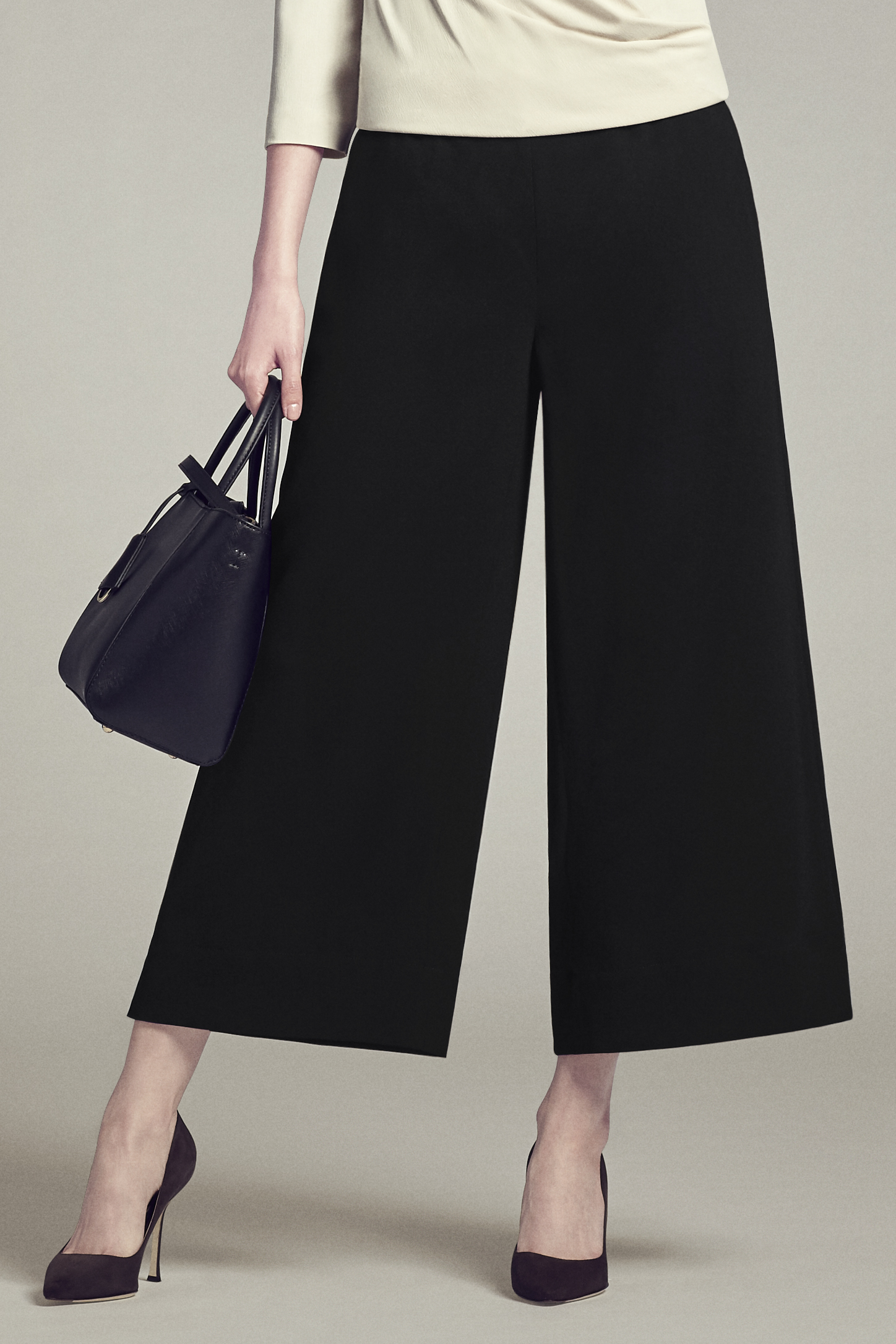 Work Trousers for Pear Shaped Body  How to Look Perfect at Office  Ropa  casual elegante Ropa de moda Moda