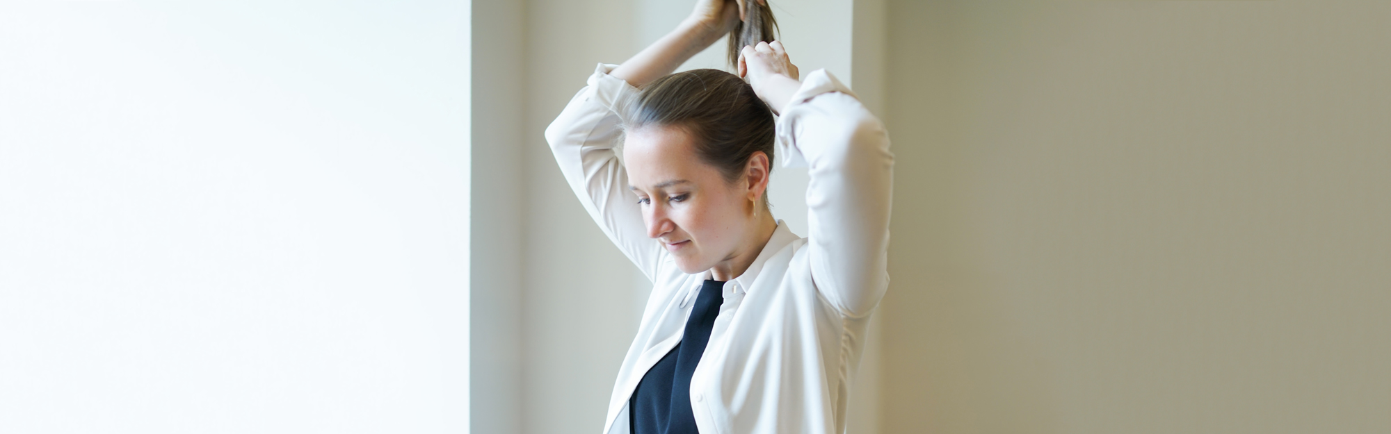 How I Got Away With Wearing Only 5 Pieces for One Month