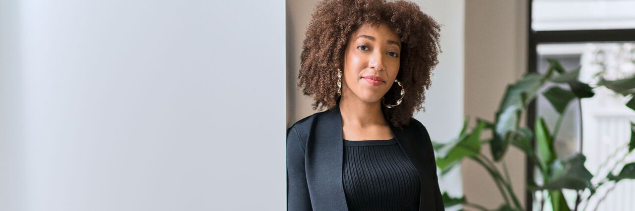 On Separates, Strategic Volume, and Keeping an Open Mind: A Guide to Petite Dressing