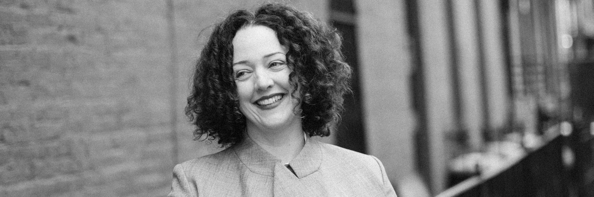 Glynnis MacNicol on Creating a New Narrative for Women Over 40—and Why Regrets Are a Waste of Time