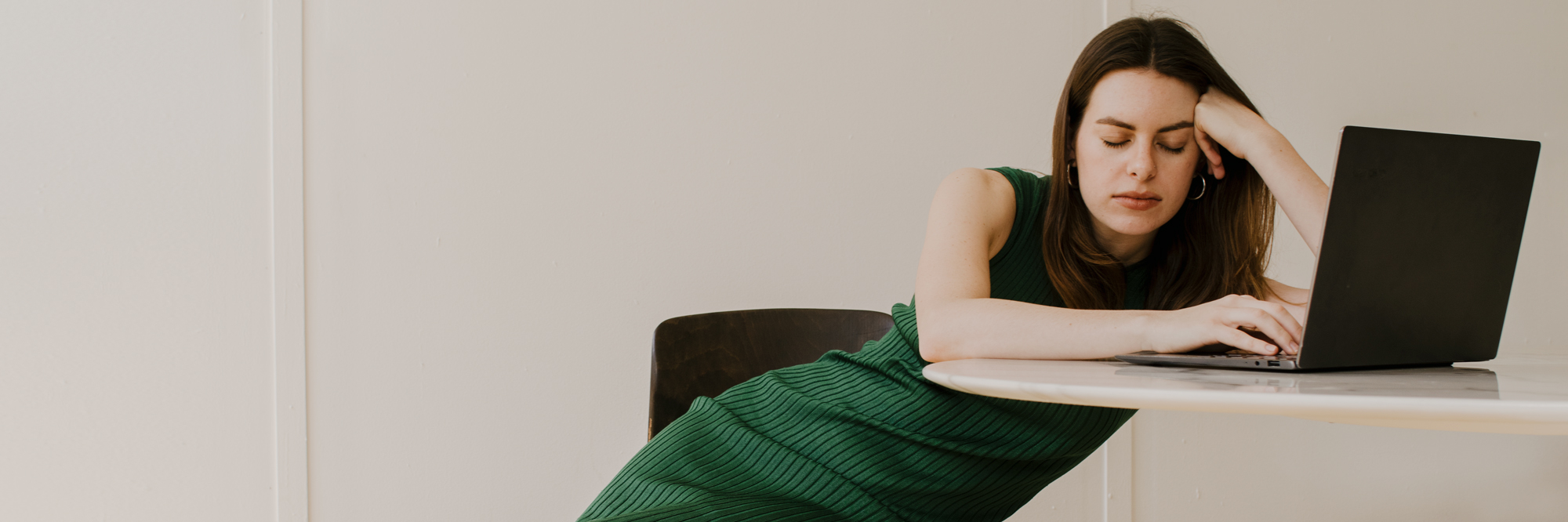 The 3 Most Comfortable Dresses To Sleep In (Because Naps Happen)