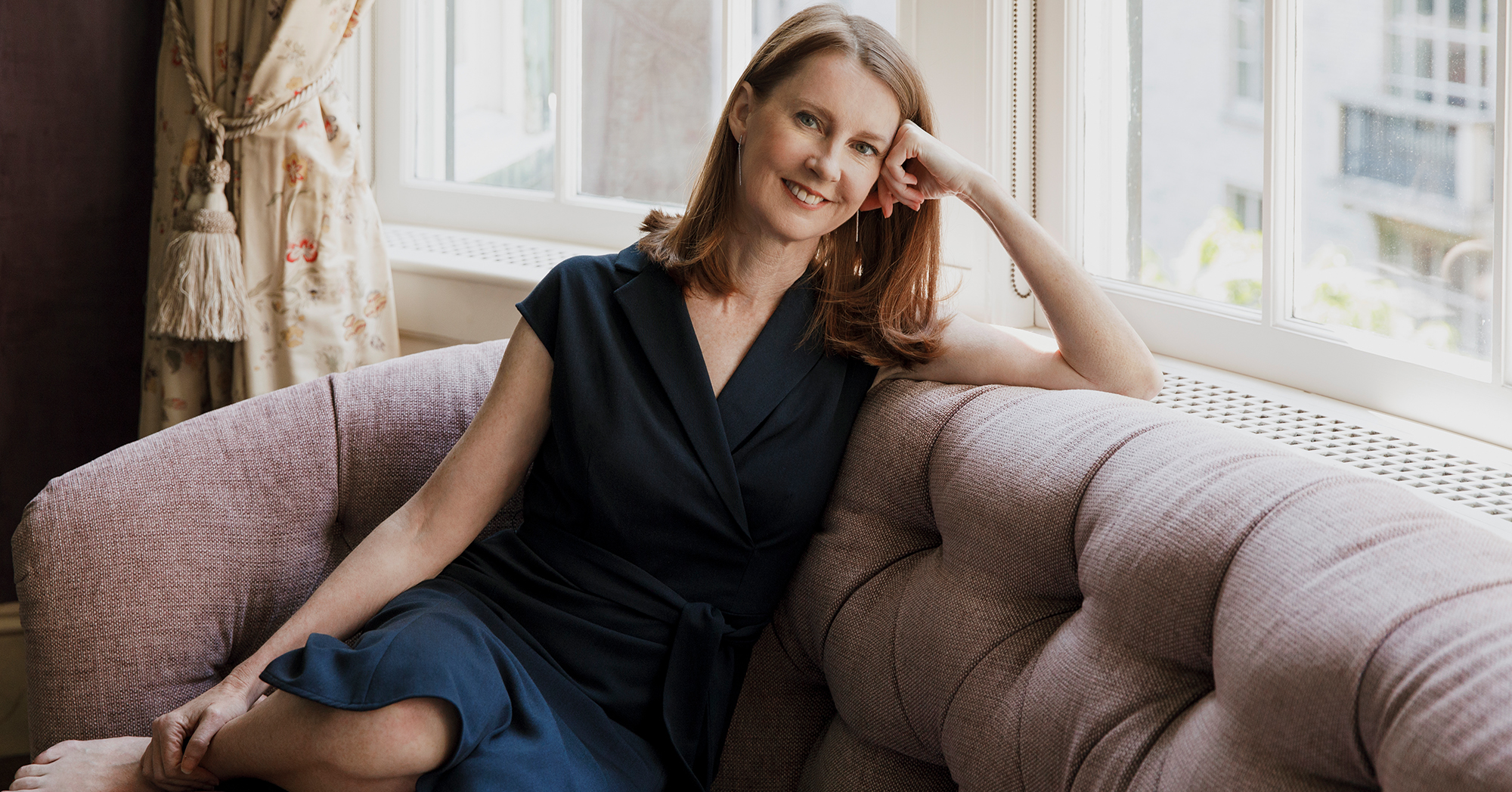 Want to Change Your Life? Gretchen Rubin Says it Only Takes One Sentence a Day