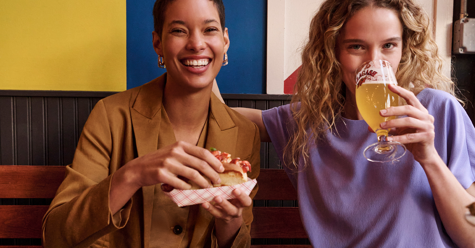 How to Incorporate Color into Your Wardrobe, Depending on Your Favorite Neutral