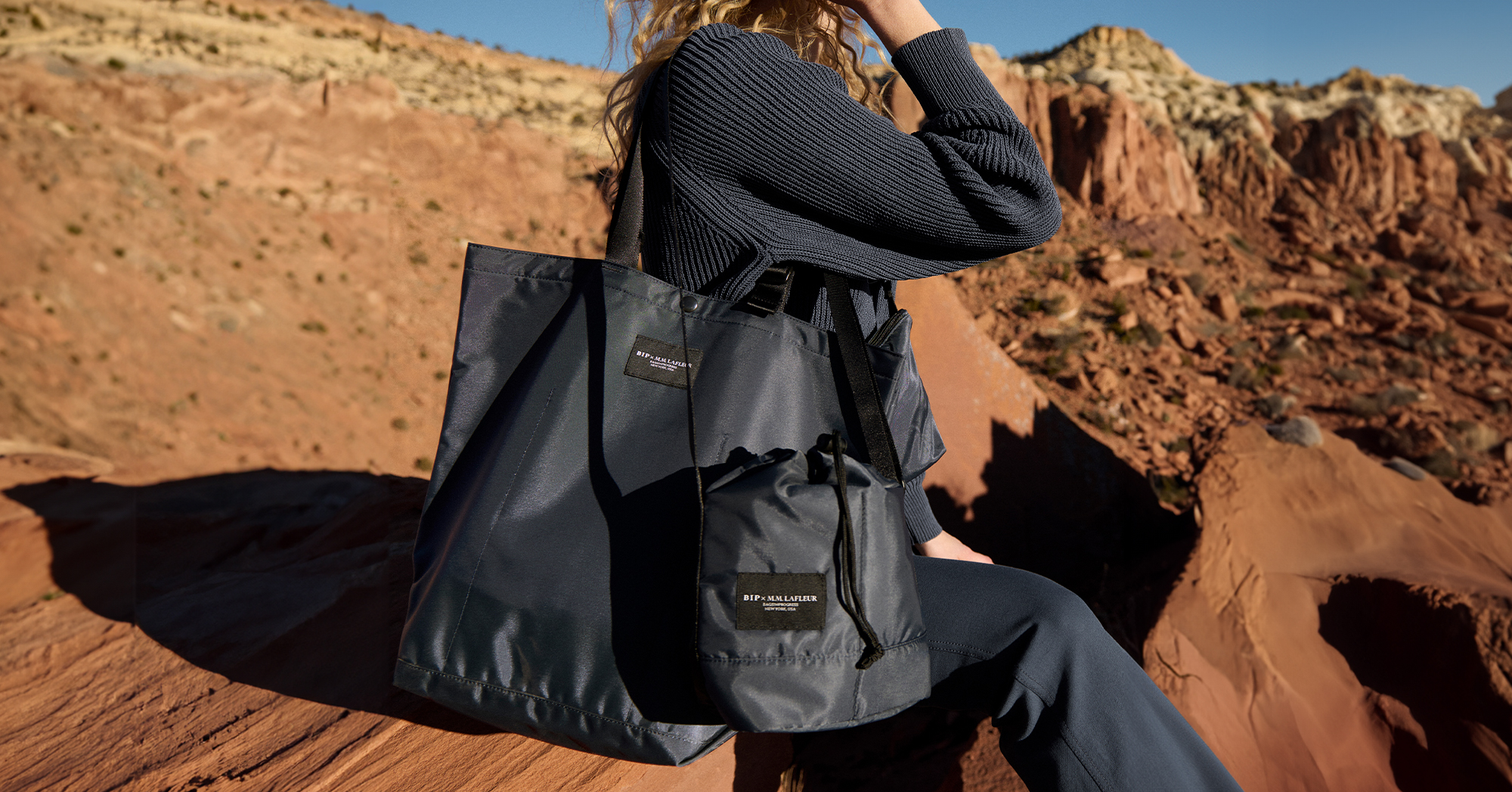 10 Work Bag Essentials: The Ultimate Desk-to-Dinner Checklist