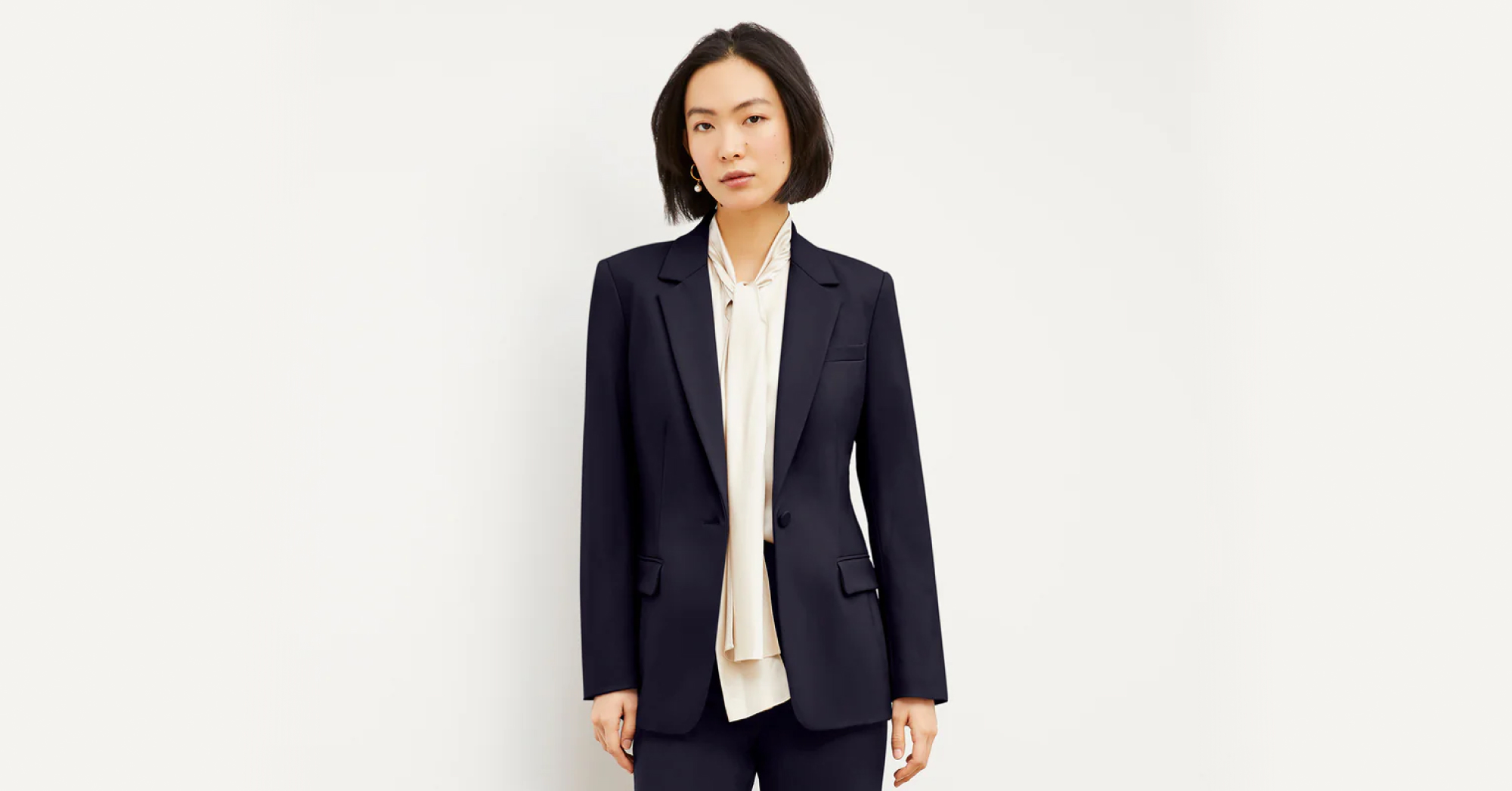 Workwear Styling Spotlight: The Navy Blazer